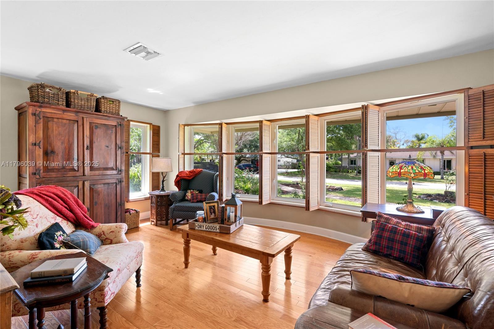 BIG PINE ESTS - Residential