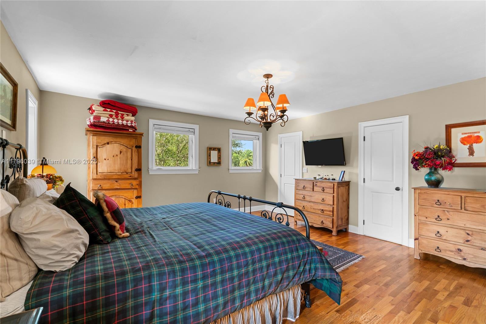 BIG PINE ESTS - Residential