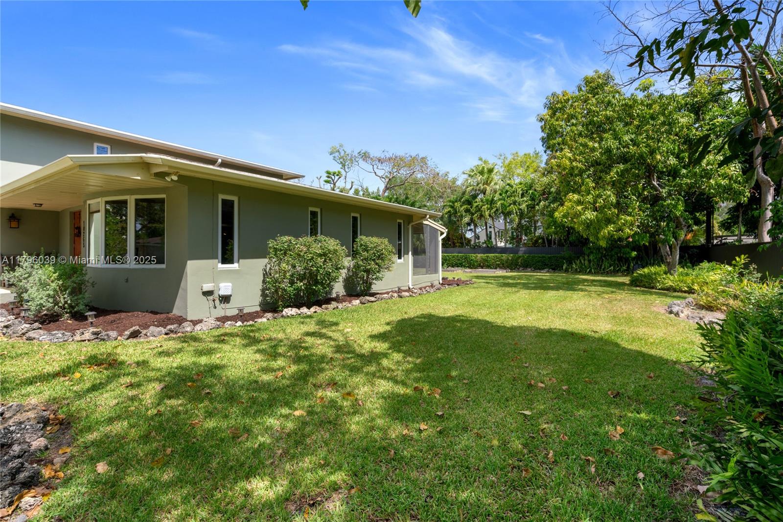 BIG PINE ESTS - Residential