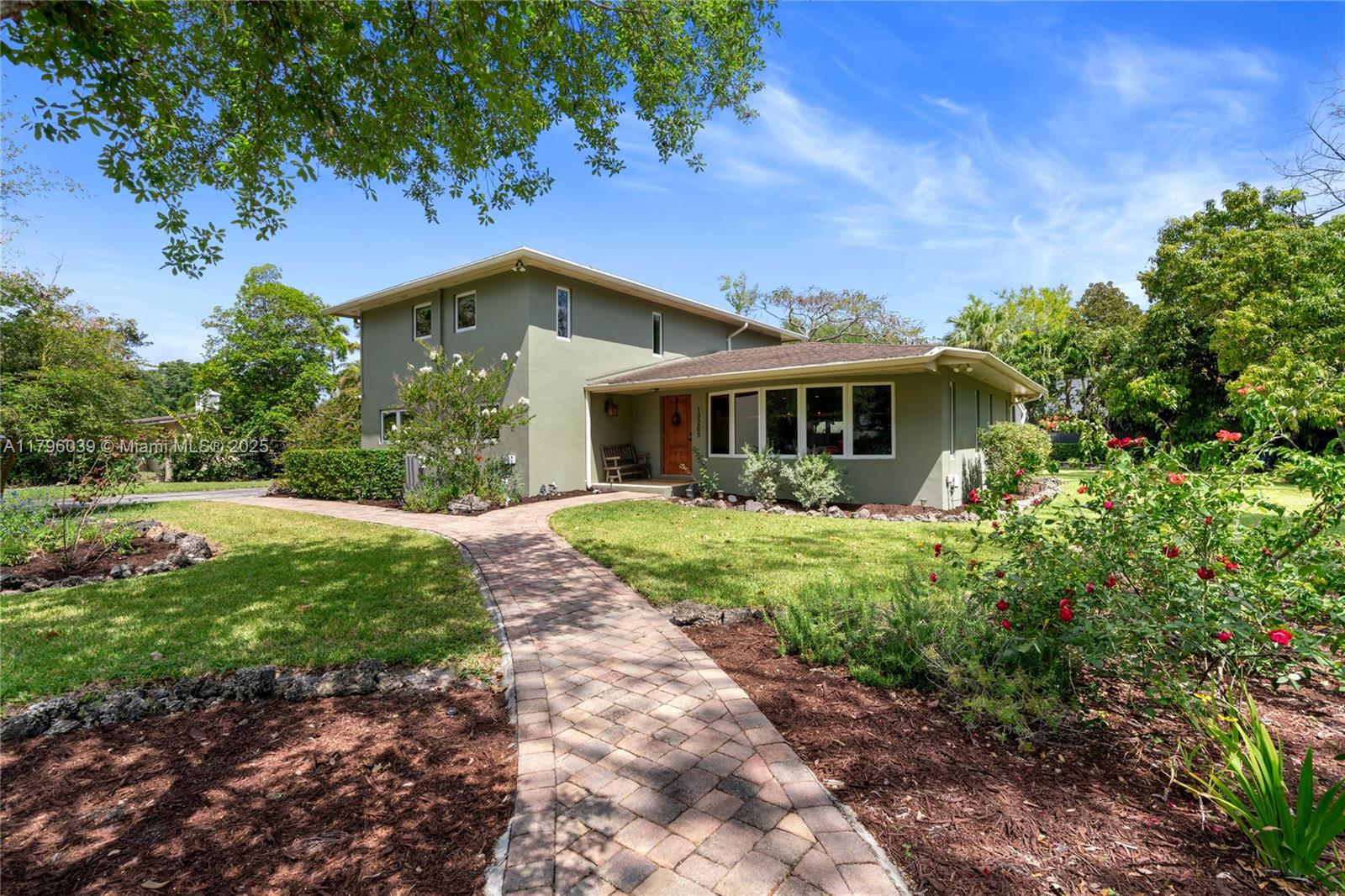 BIG PINE ESTS - Residential