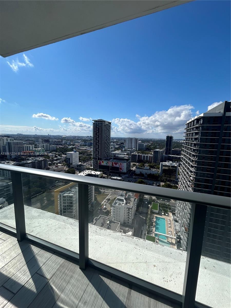 GRAN PARAISO CONDO - Residential Lease