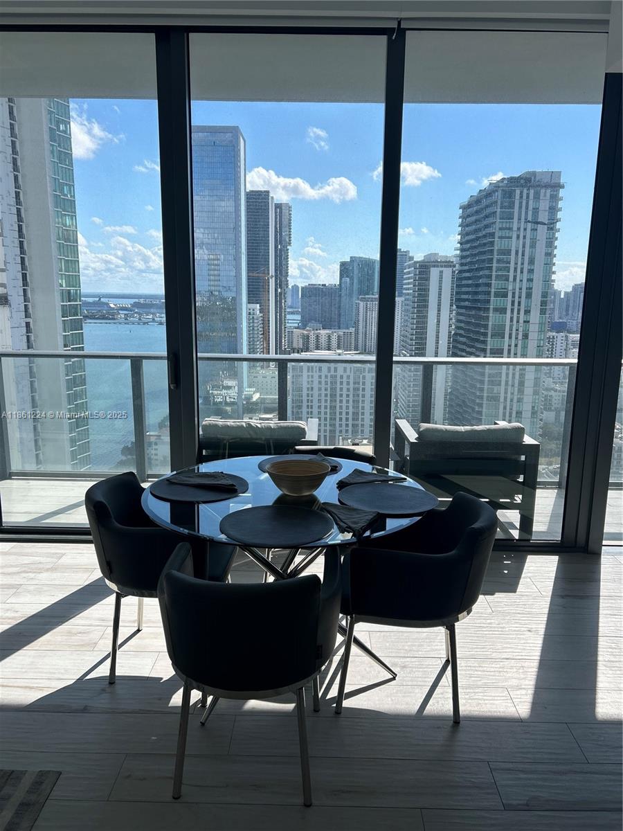 GRAN PARAISO CONDO - Residential Lease