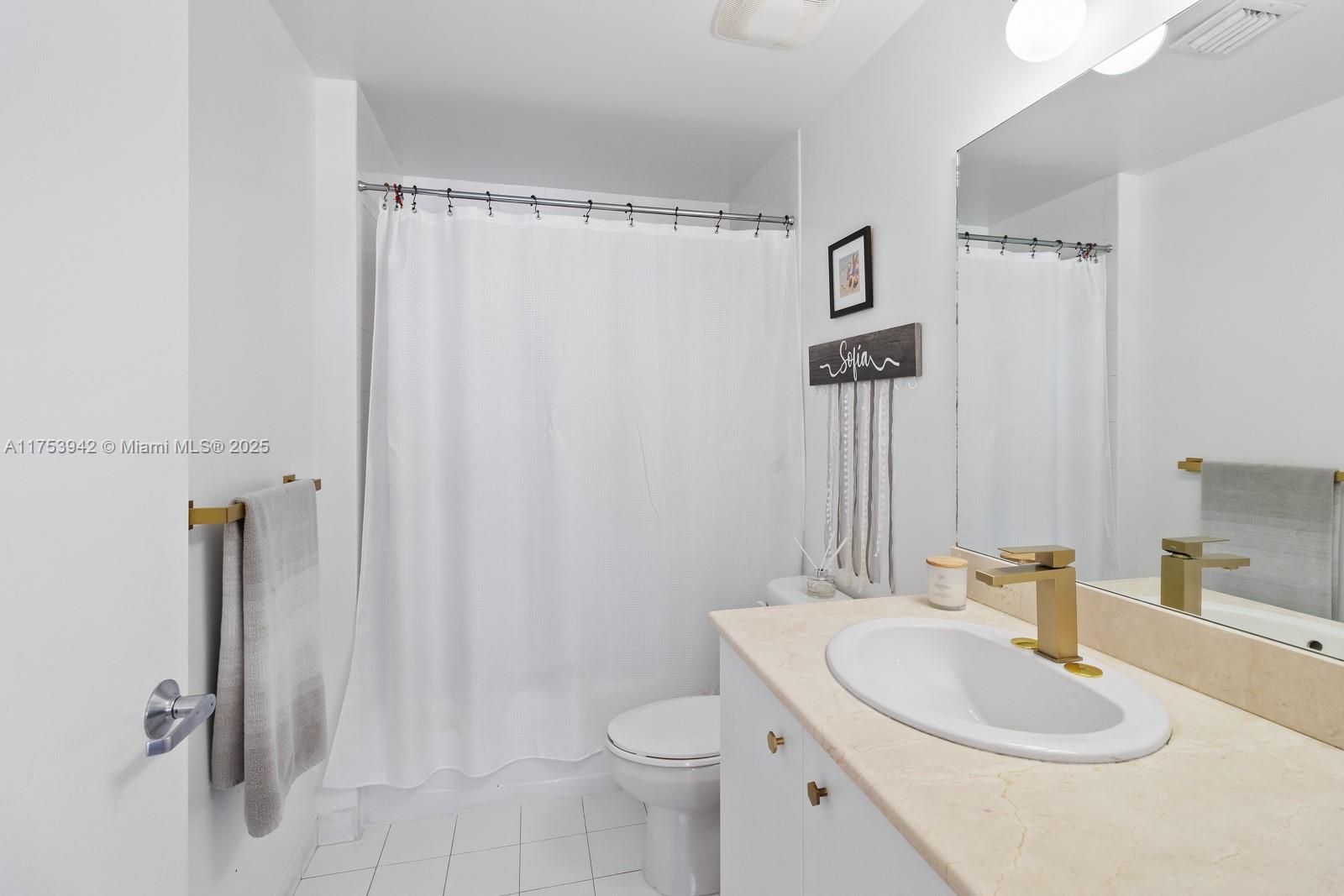 NAUTICA CONDO - Residential