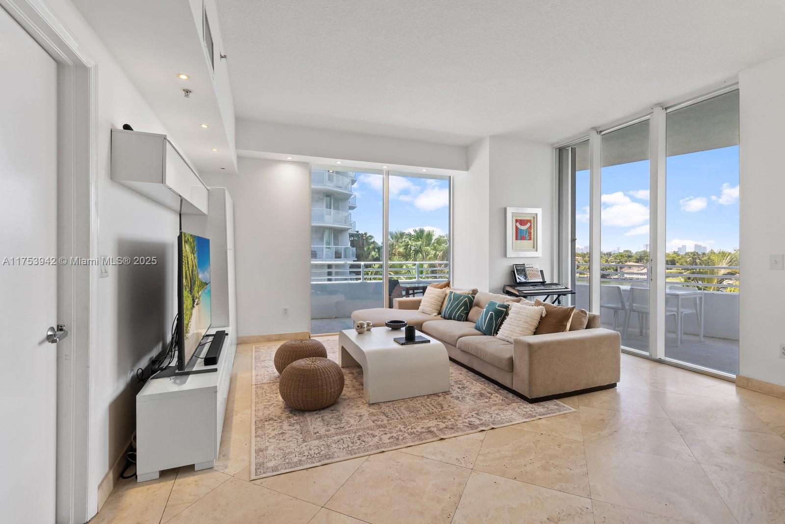 NAUTICA CONDO - Residential