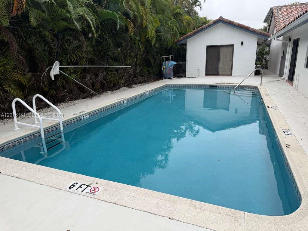 DIPLOMAT GOLF ESTATES ADD - Residential Lease