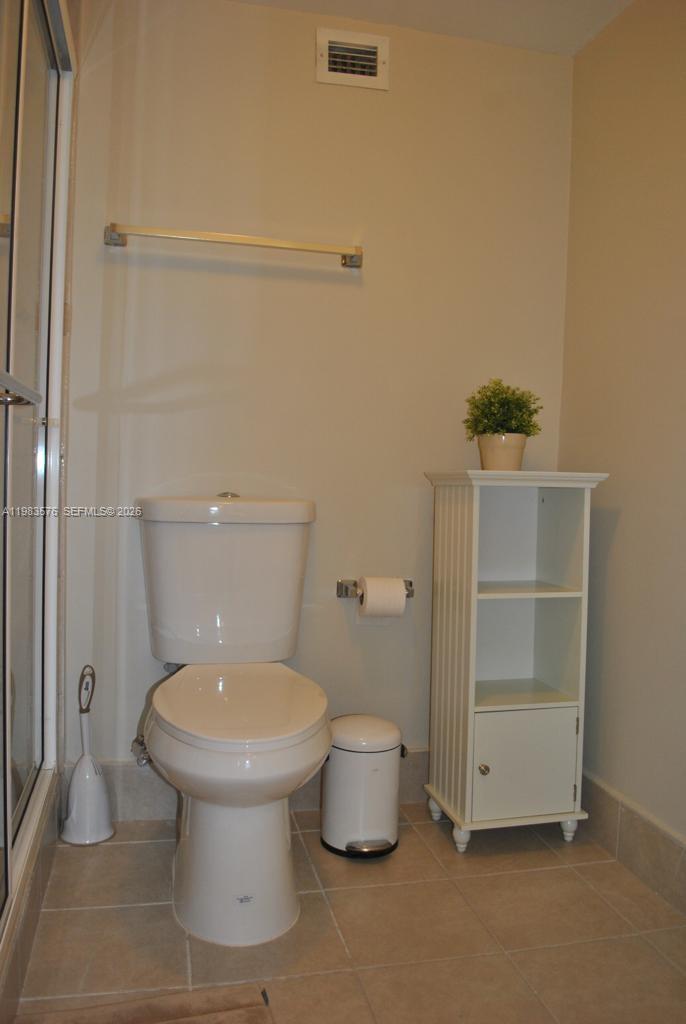 MAISON GRANDE CONDO - Residential Lease