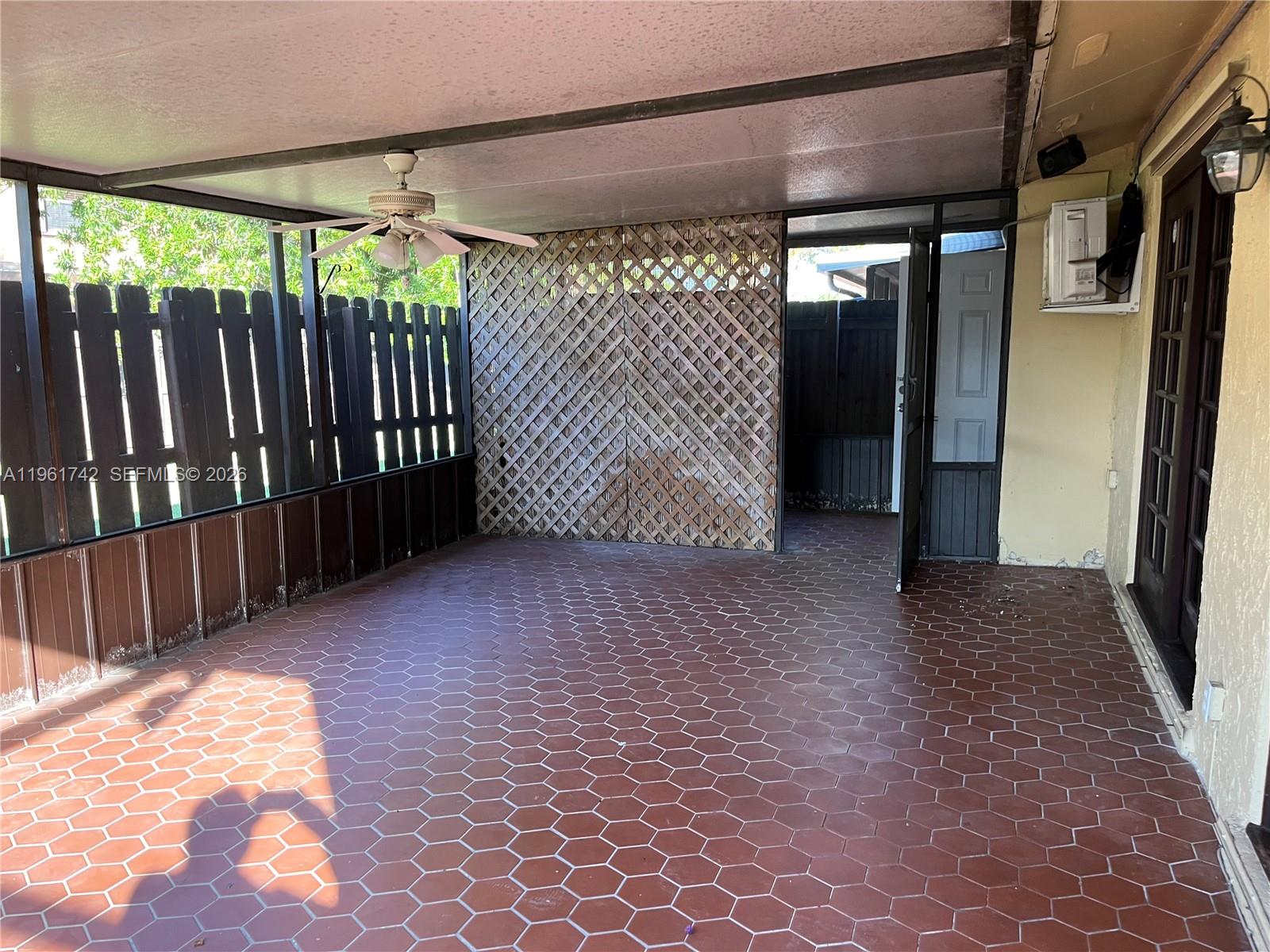 WOODGATE - Residential