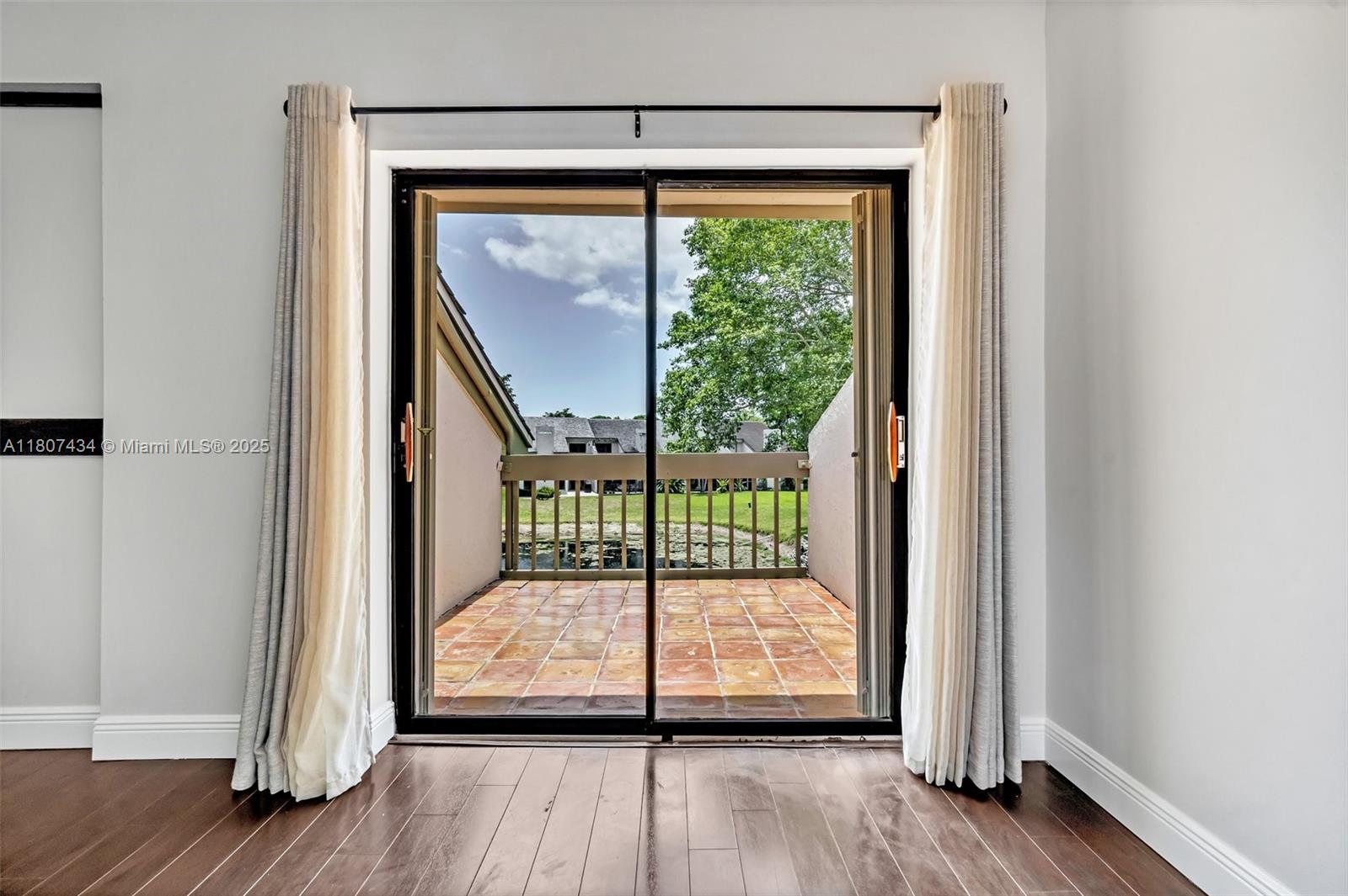 IRONWEDGE SEC II - Residential