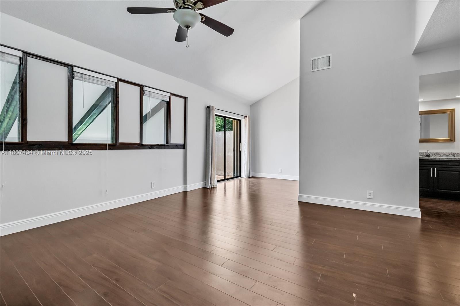 IRONWEDGE SEC II - Residential