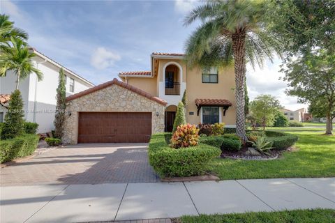 10040 NW 10th St Miami FL 33172