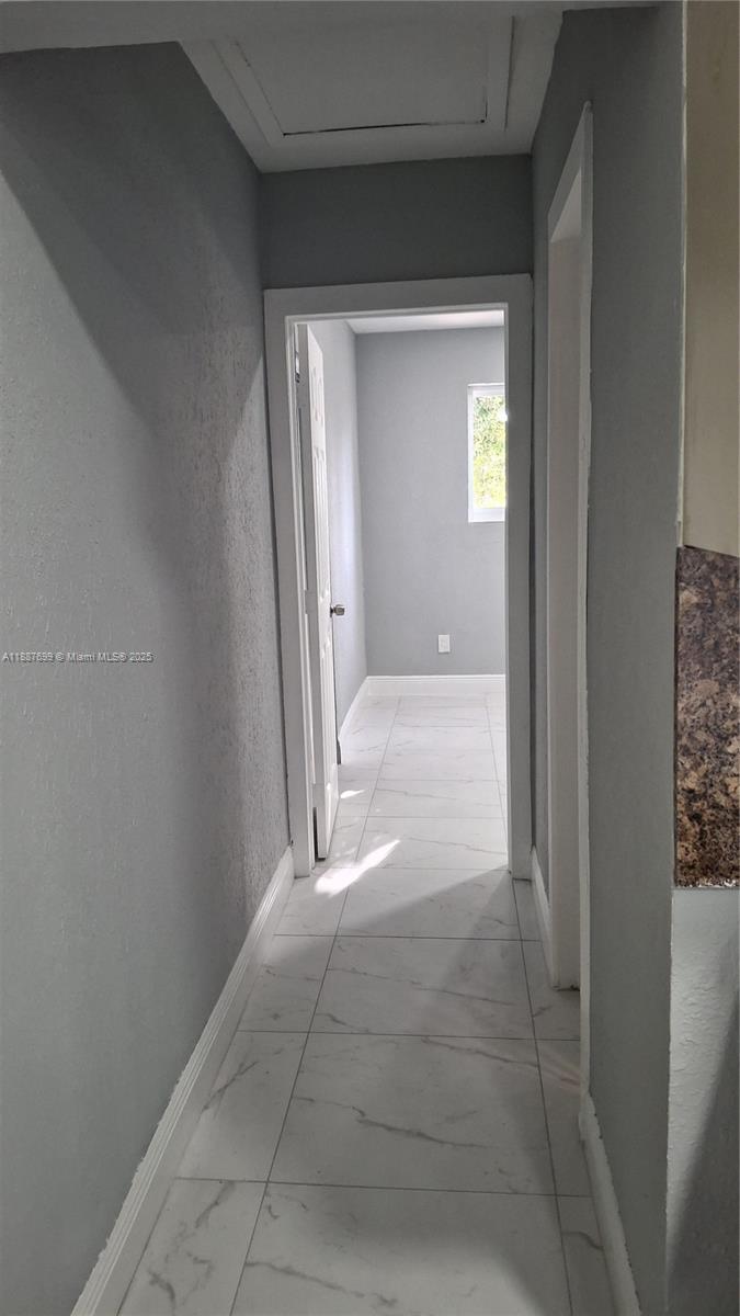 HIALEAH 14 ADDN - Residential Lease