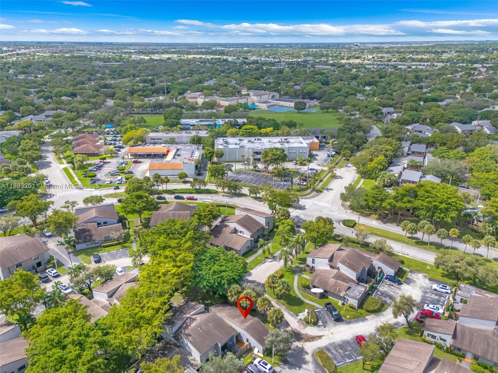 GREENGLADES CONDO 16 - Residential