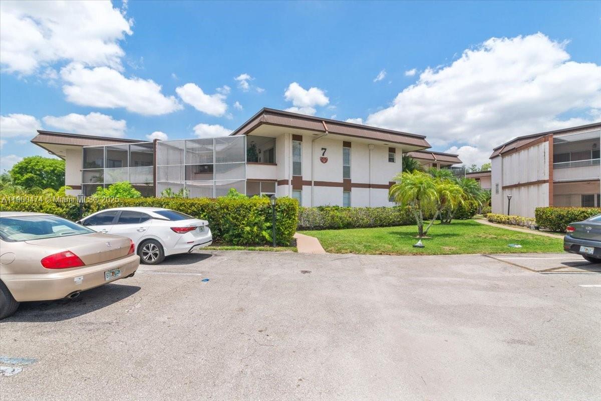 GREENWAY VILLAGE NORTH CO - Residential