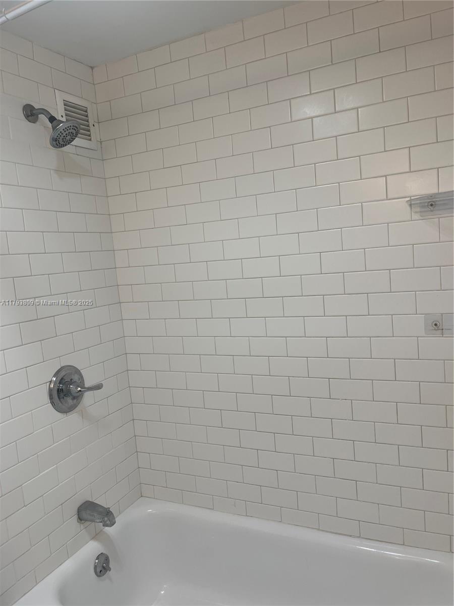 BELLE ISLE - Residential