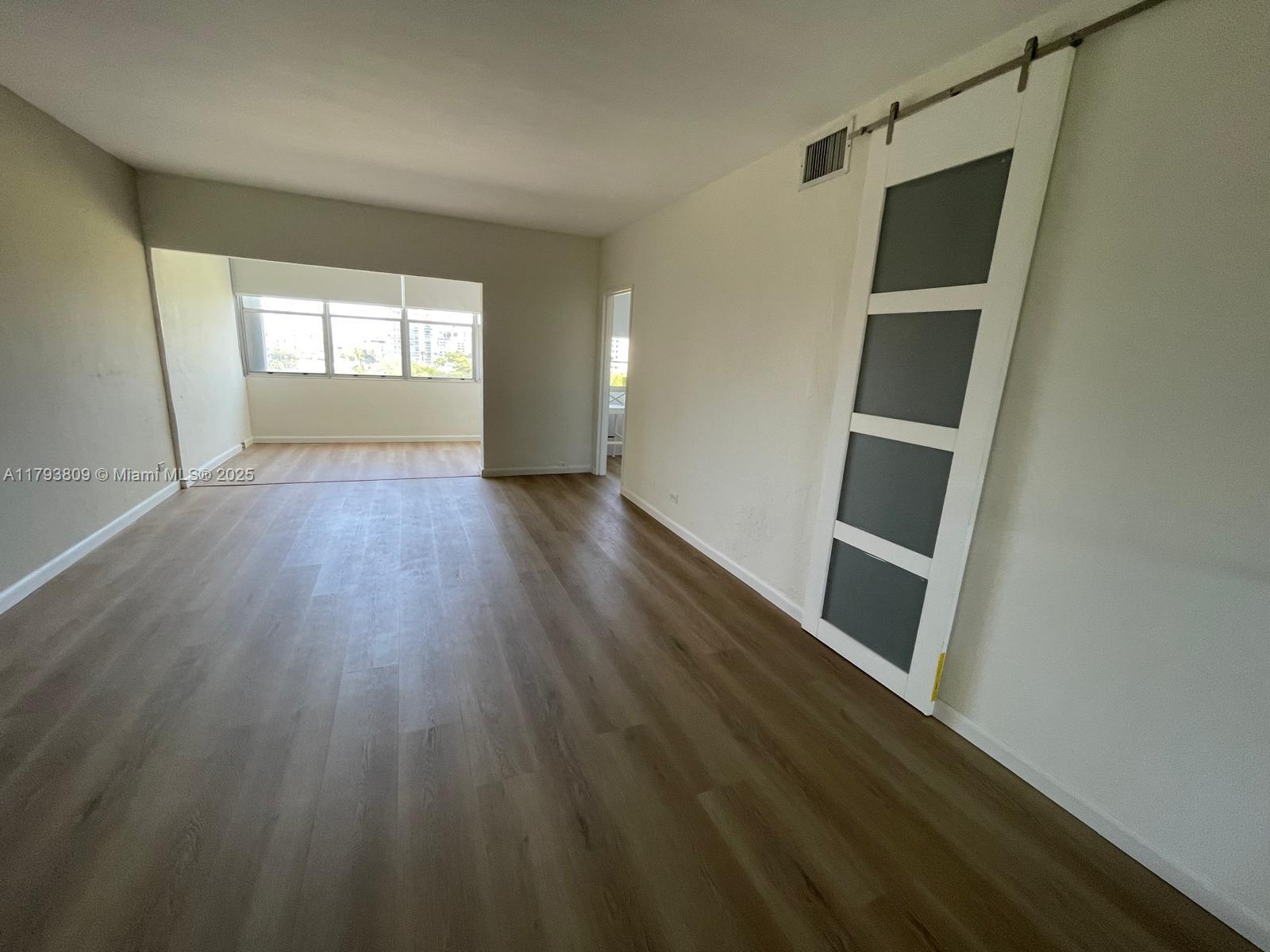 Property for Sale at 3 Island Ave 08A, Miami Beach, Miami-Dade County, Florida - Bathrooms: 1  - $385,000
