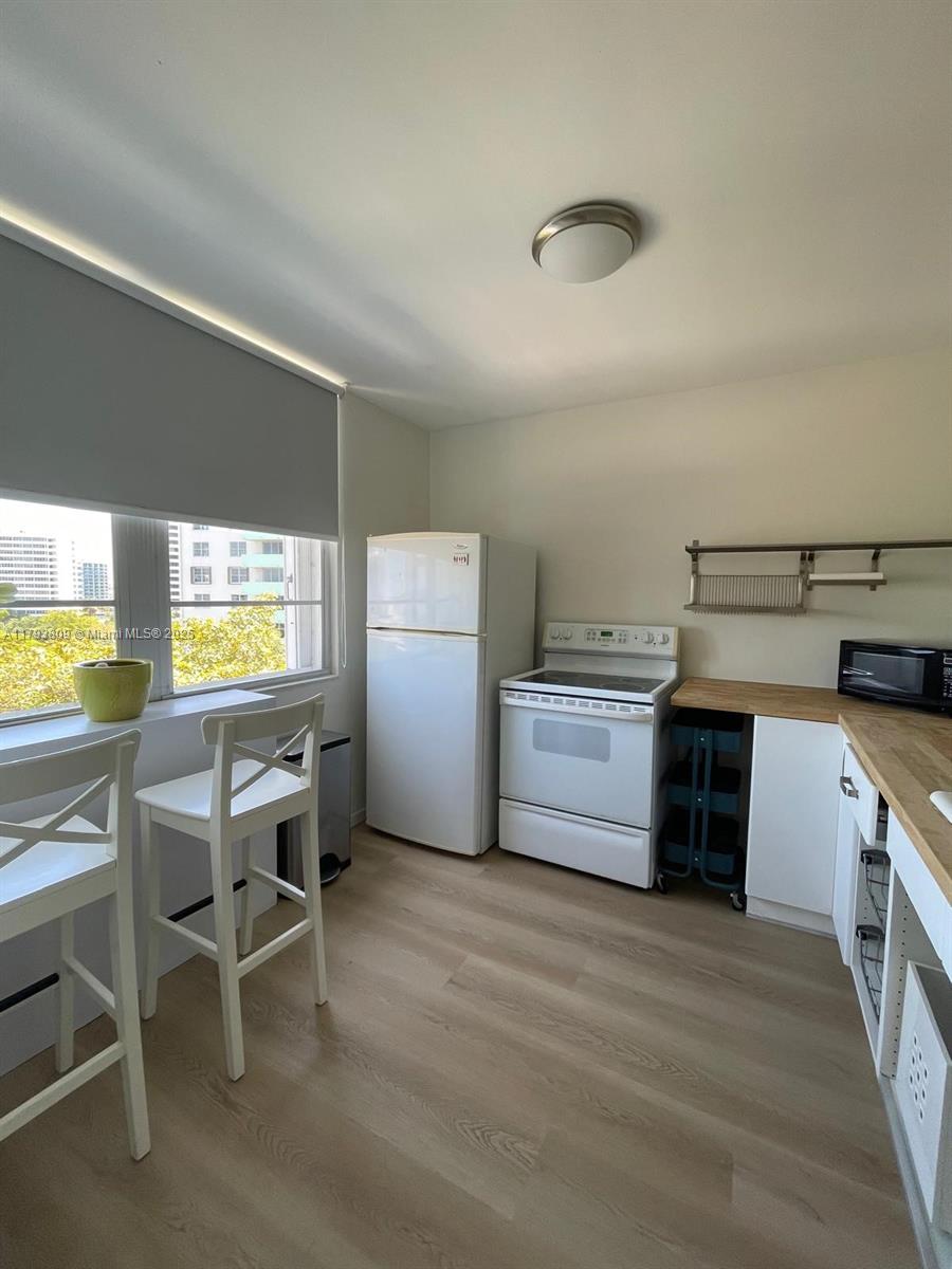 3 Island Ave 08A