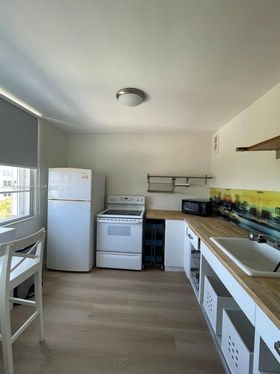 3 Island Ave 08A