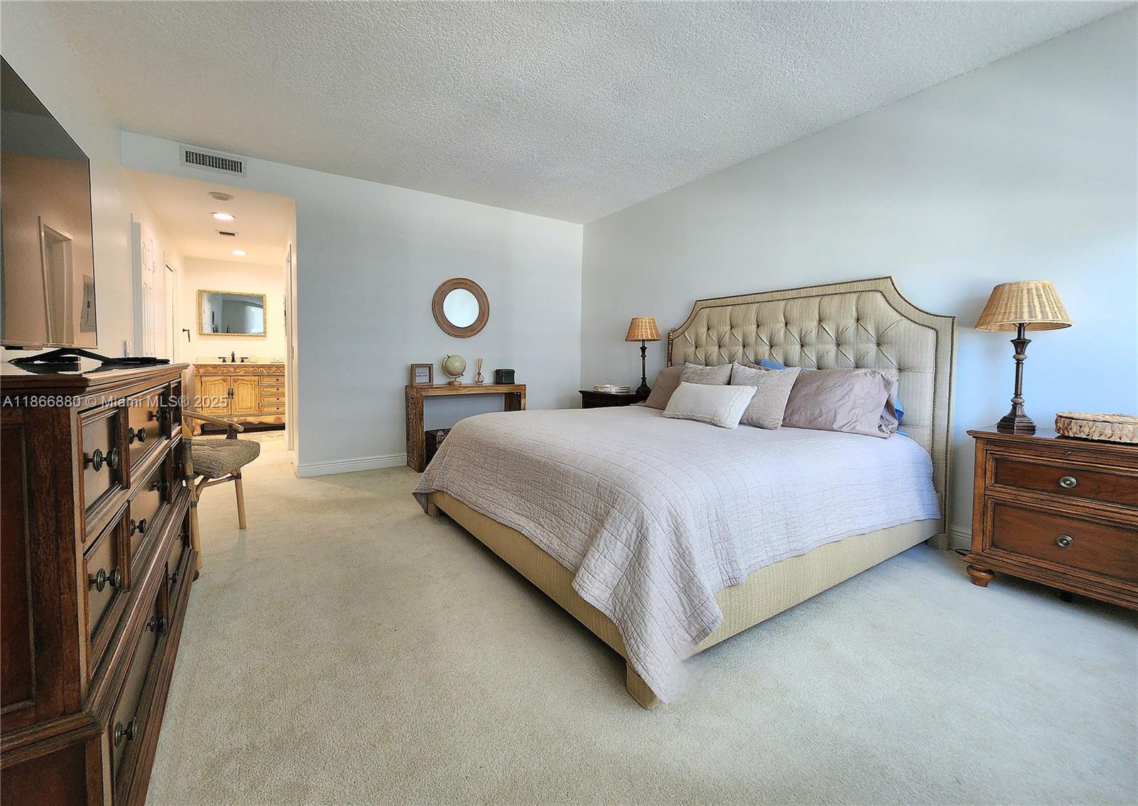 ALEXANDER TOWERS CONDO - Residential Lease