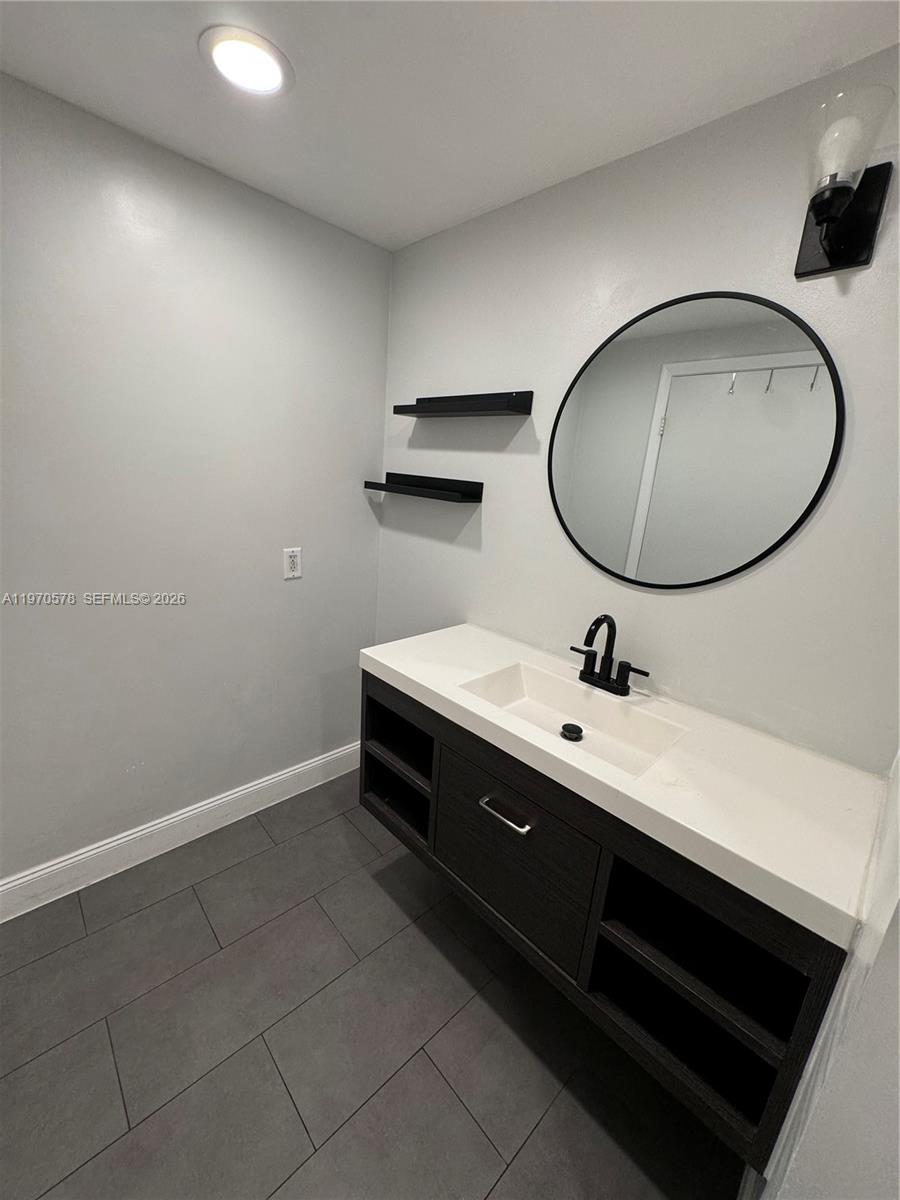 COUNTRYSIDE VILLAGE CONDO - Residential