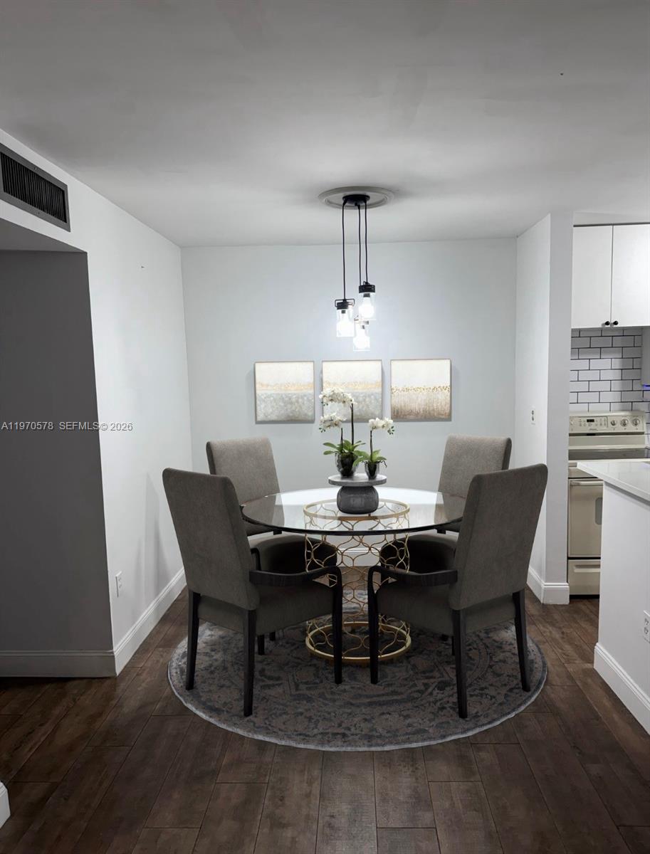 COUNTRYSIDE VILLAGE CONDO - Residential