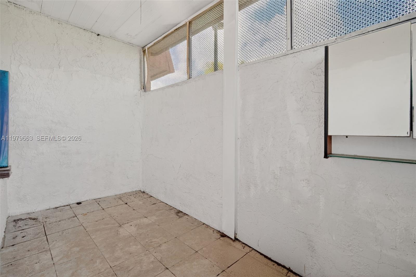 WESTVIEW CONDOMINIUM NO T - Residential