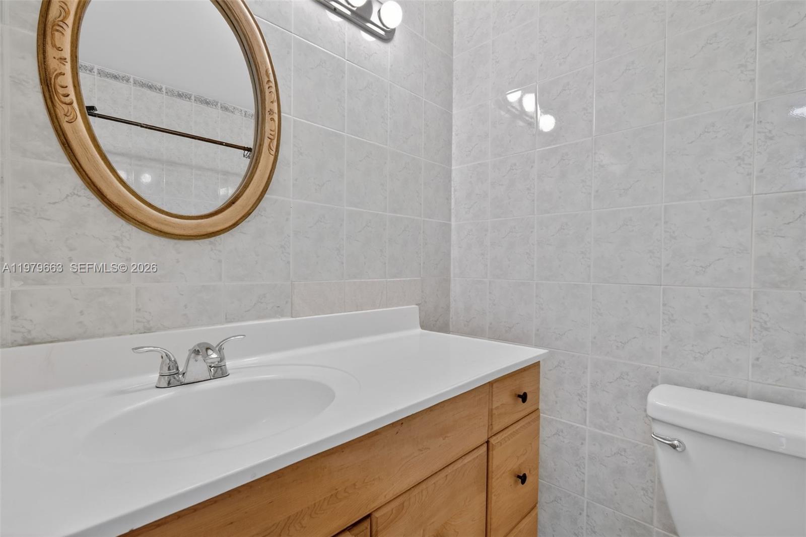 WESTVIEW CONDOMINIUM NO T - Residential