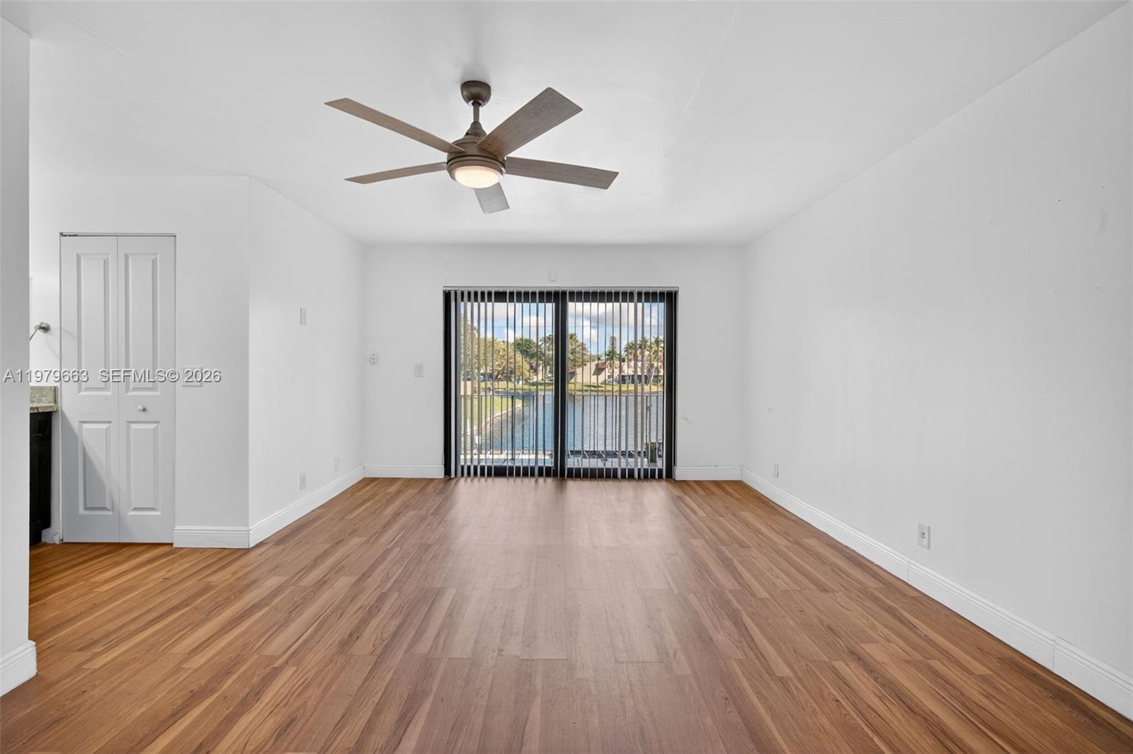 WESTVIEW CONDOMINIUM NO T - Residential