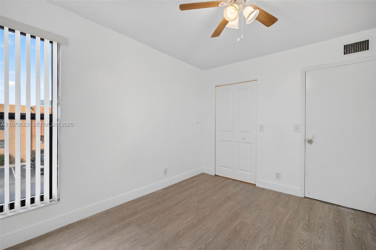 WESTVIEW CONDOMINIUM NO T - Residential