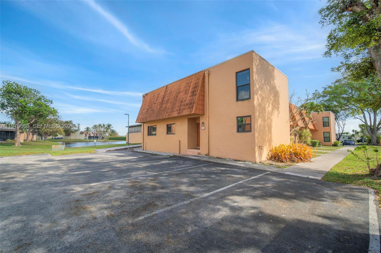 WESTVIEW CONDOMINIUM NO T - Residential