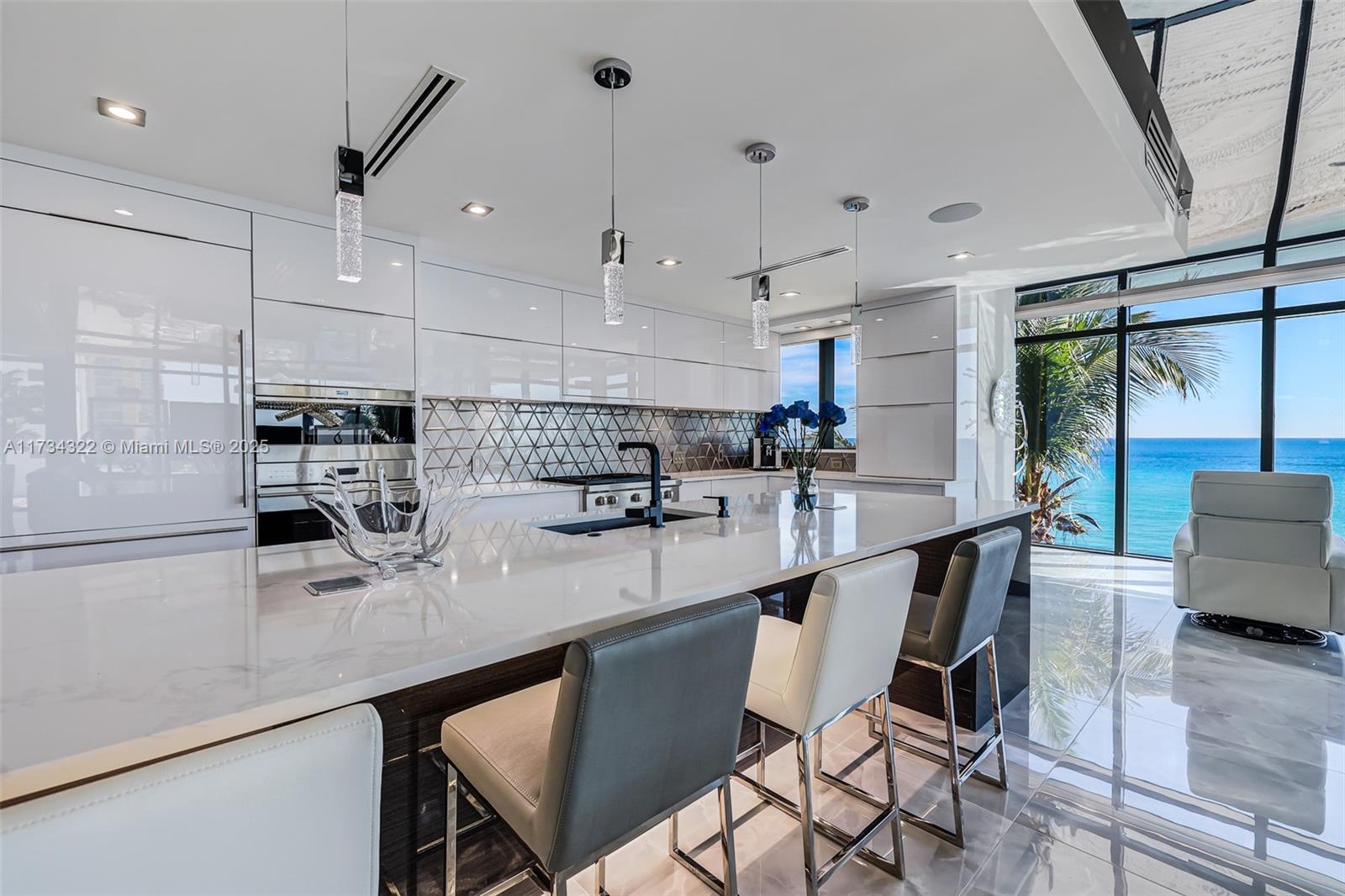 SAGE BEACH CONDO - Residential