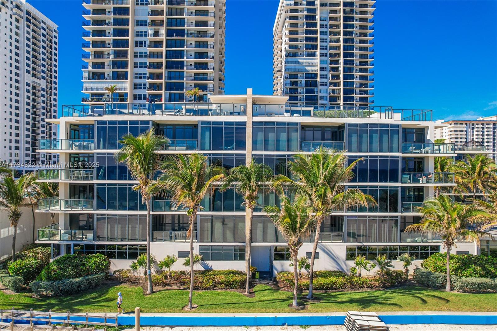 SAGE BEACH CONDO - Residential