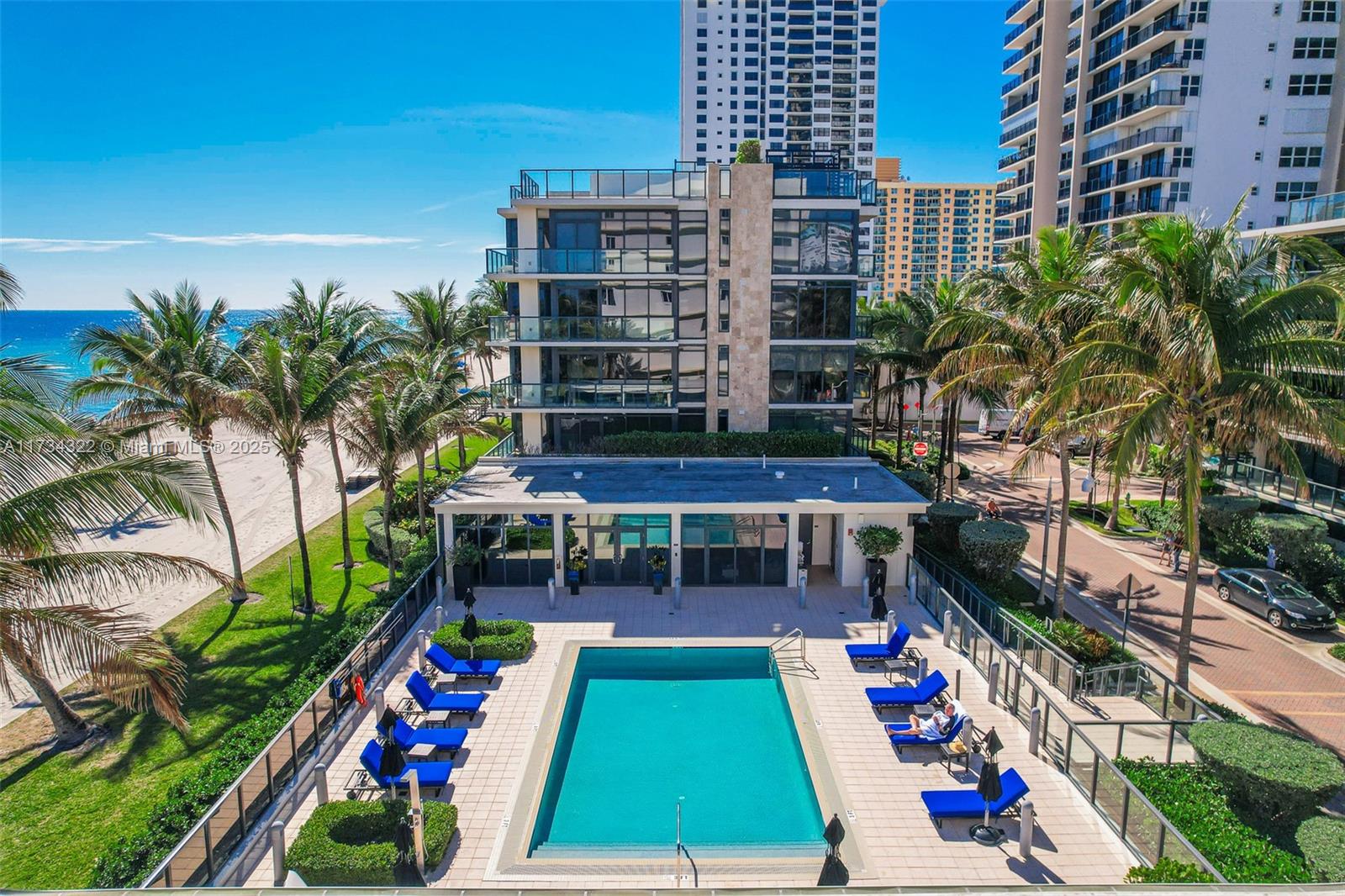 SAGE BEACH CONDO - Residential