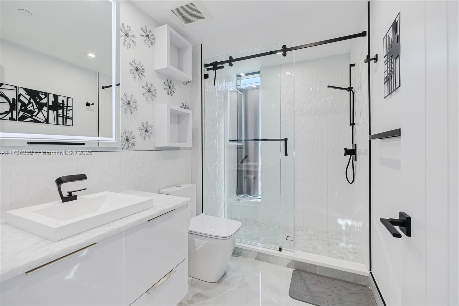 SAGE BEACH CONDO - Residential