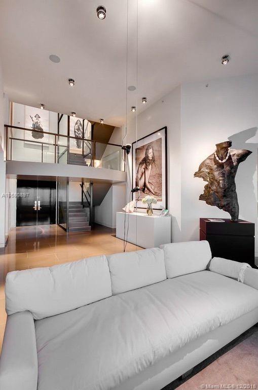 TRUMP PALACE CONDO - Residential