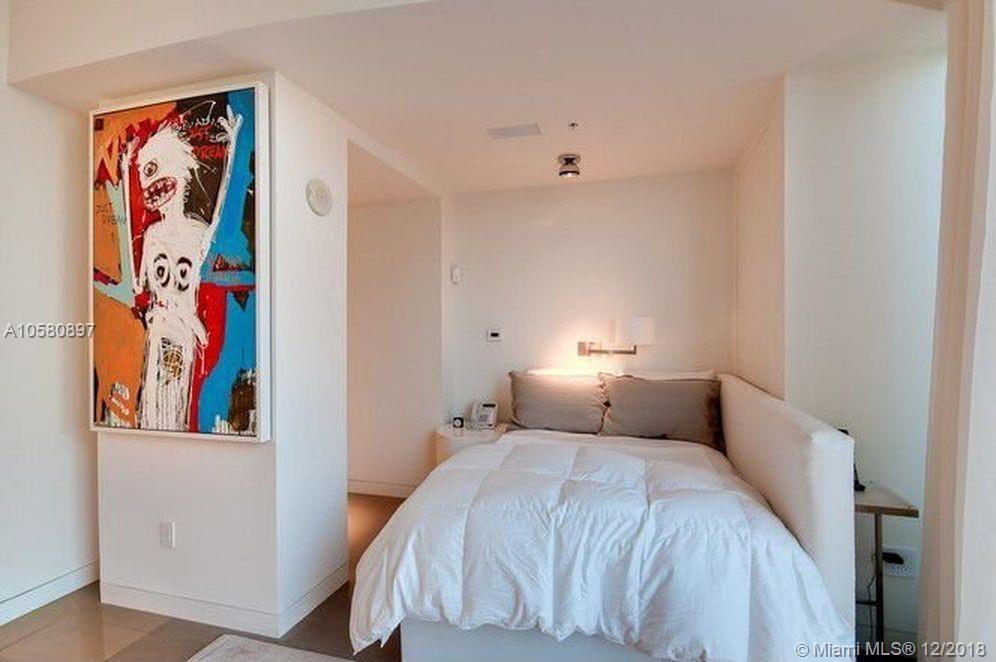 TRUMP PALACE CONDO - Residential