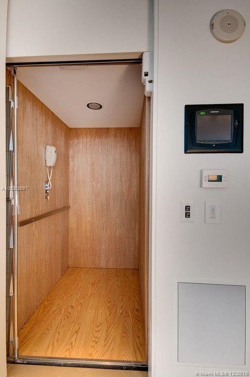 TRUMP PALACE CONDO - Residential