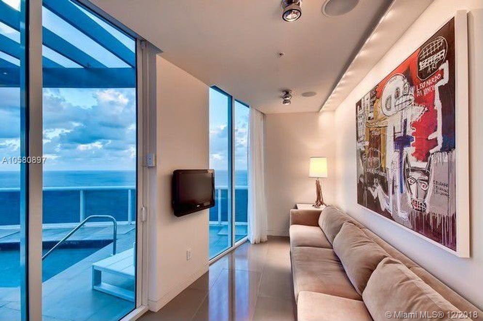 TRUMP PALACE CONDO - Residential