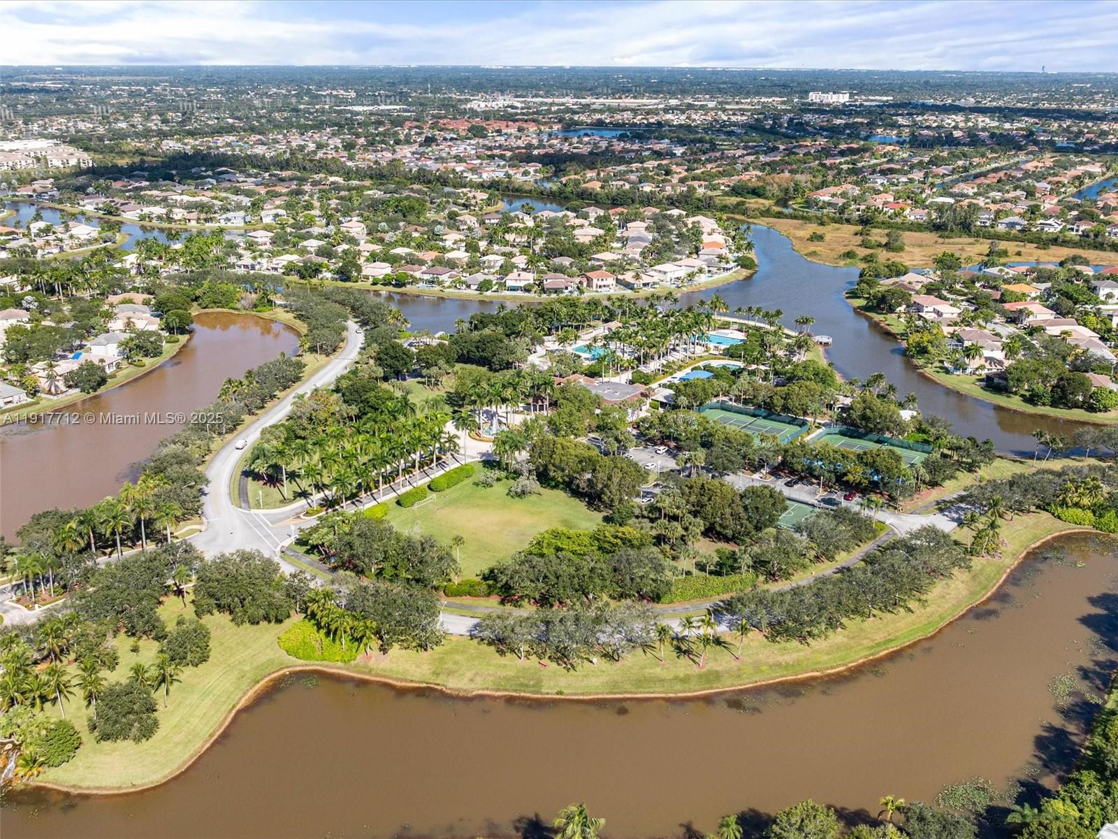 PEMBROKE ISLES V - Residential