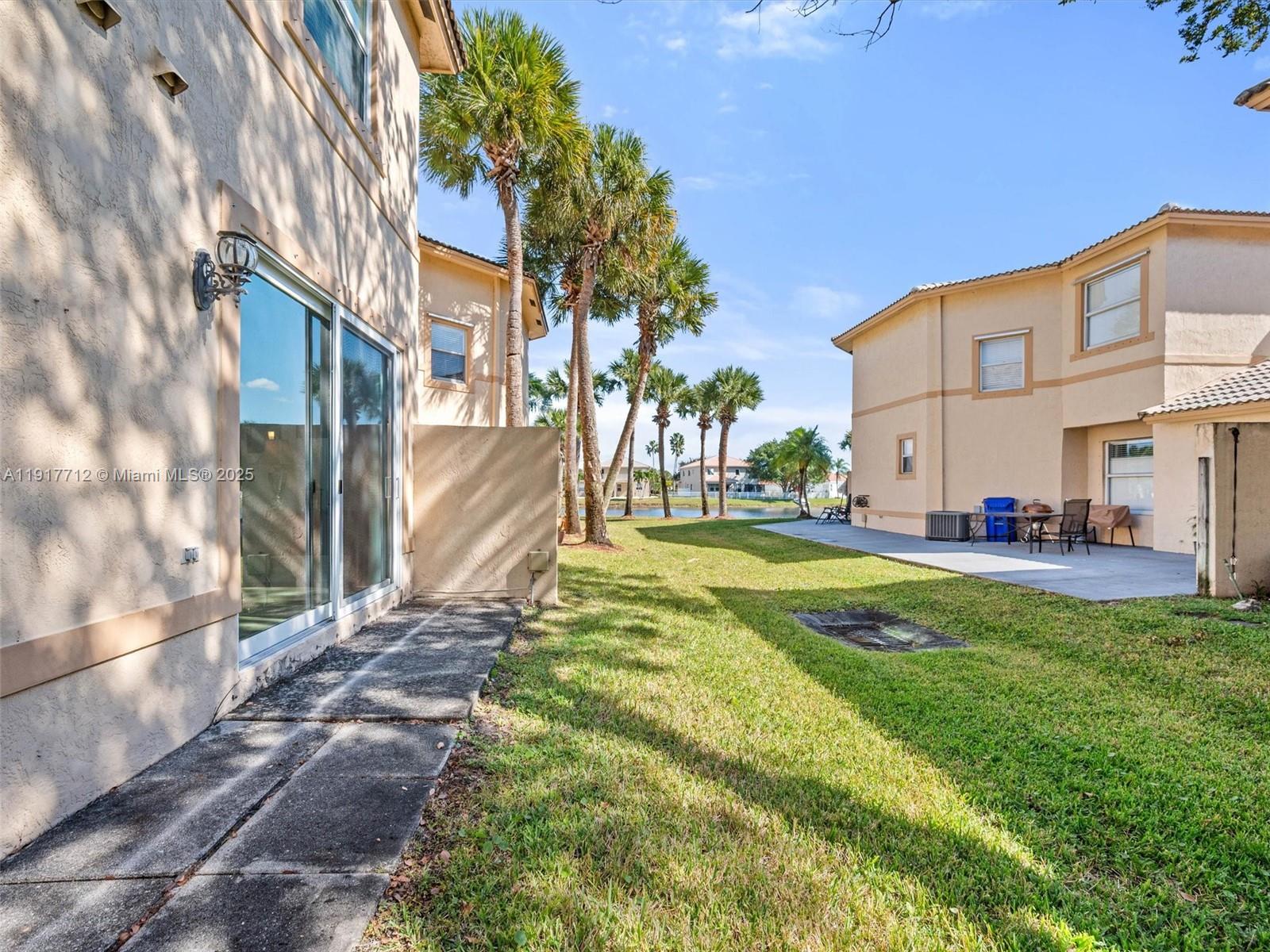 PEMBROKE ISLES V - Residential