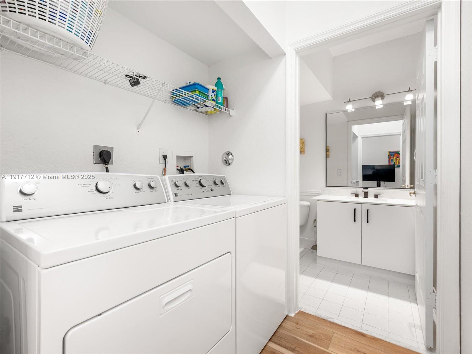 PEMBROKE ISLES V - Residential