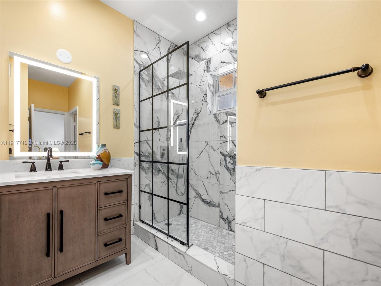 PEMBROKE ISLES V - Residential