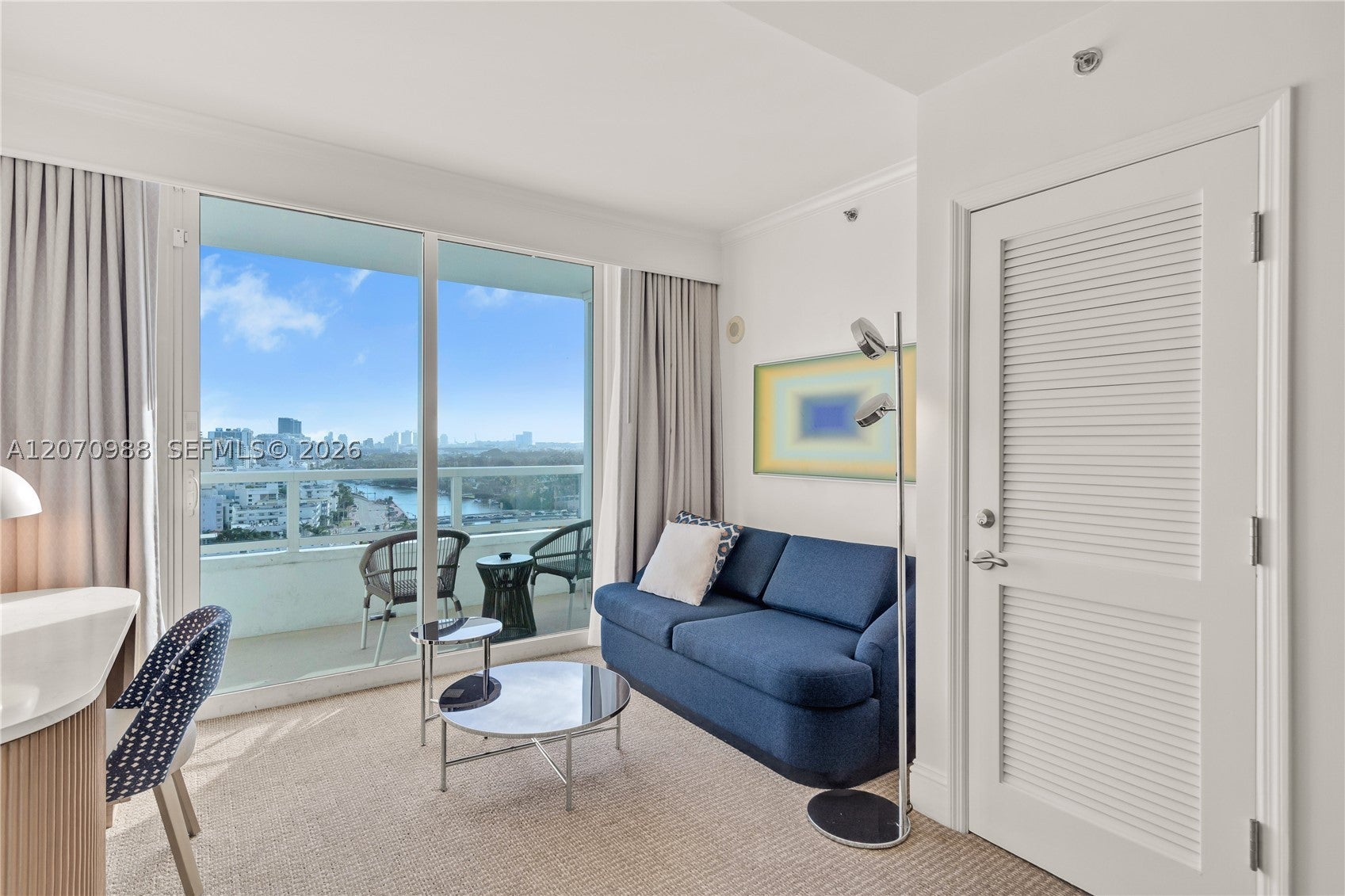 4401 Collins Ave 1508