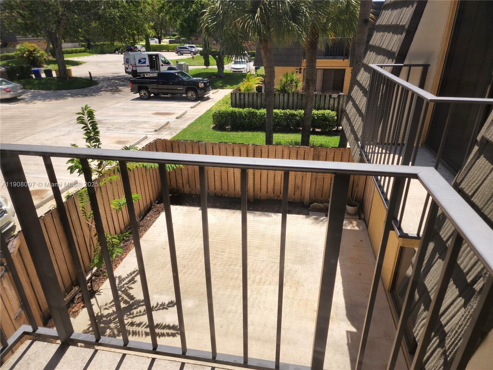 VILLAGE OF SANDALWOOD LAK - Residential Lease