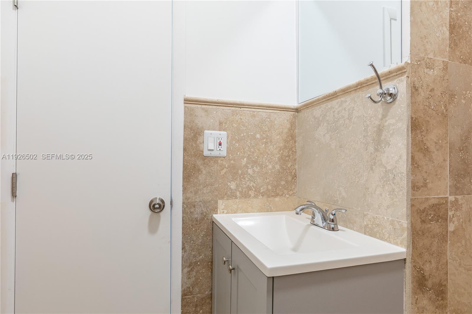 WEST MIAMI SHORES SEC D - Residential