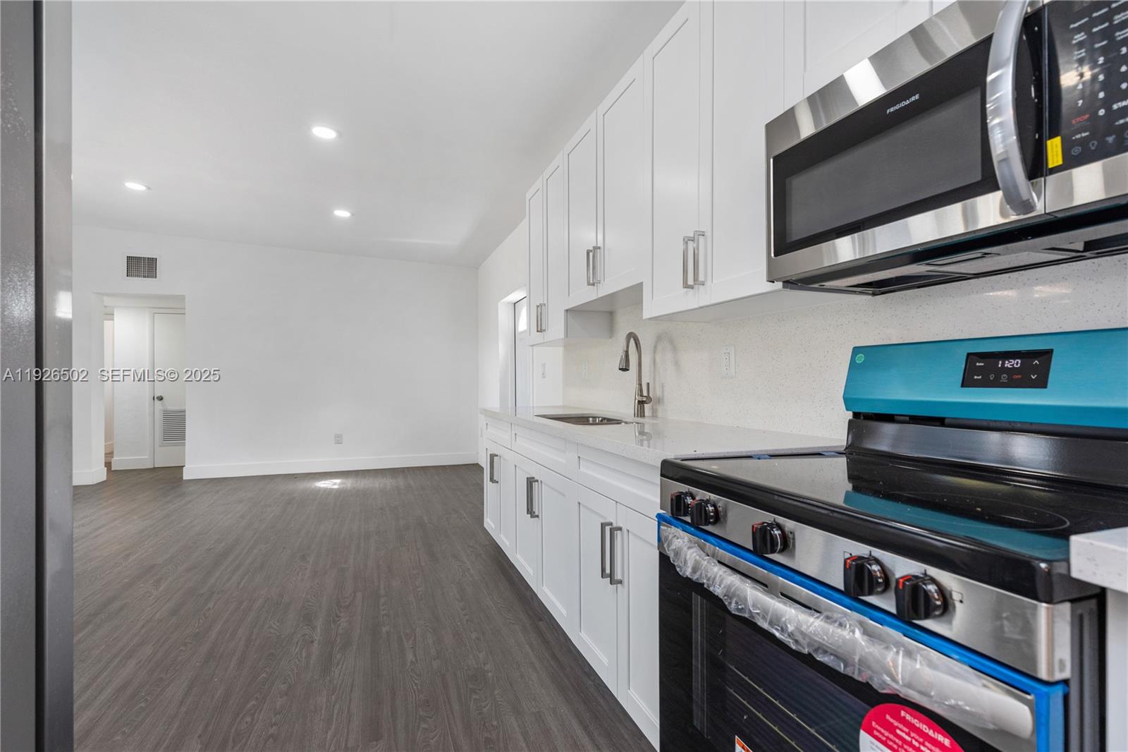 WEST MIAMI SHORES SEC D - Residential