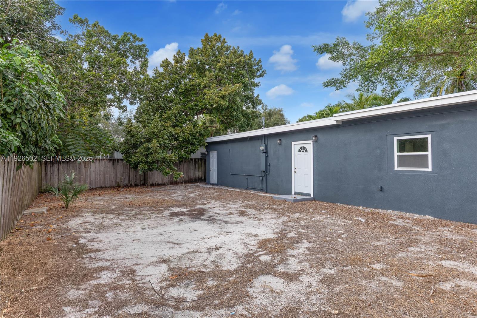 WEST MIAMI SHORES SEC D - Residential