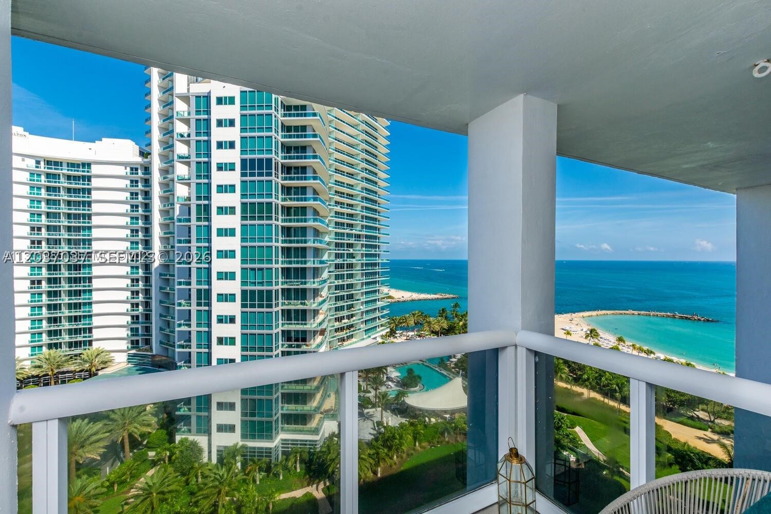 10275 Collins Ave 1404