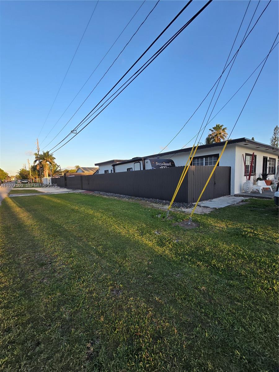 TOWN OF FLORIDA CITY - Residential