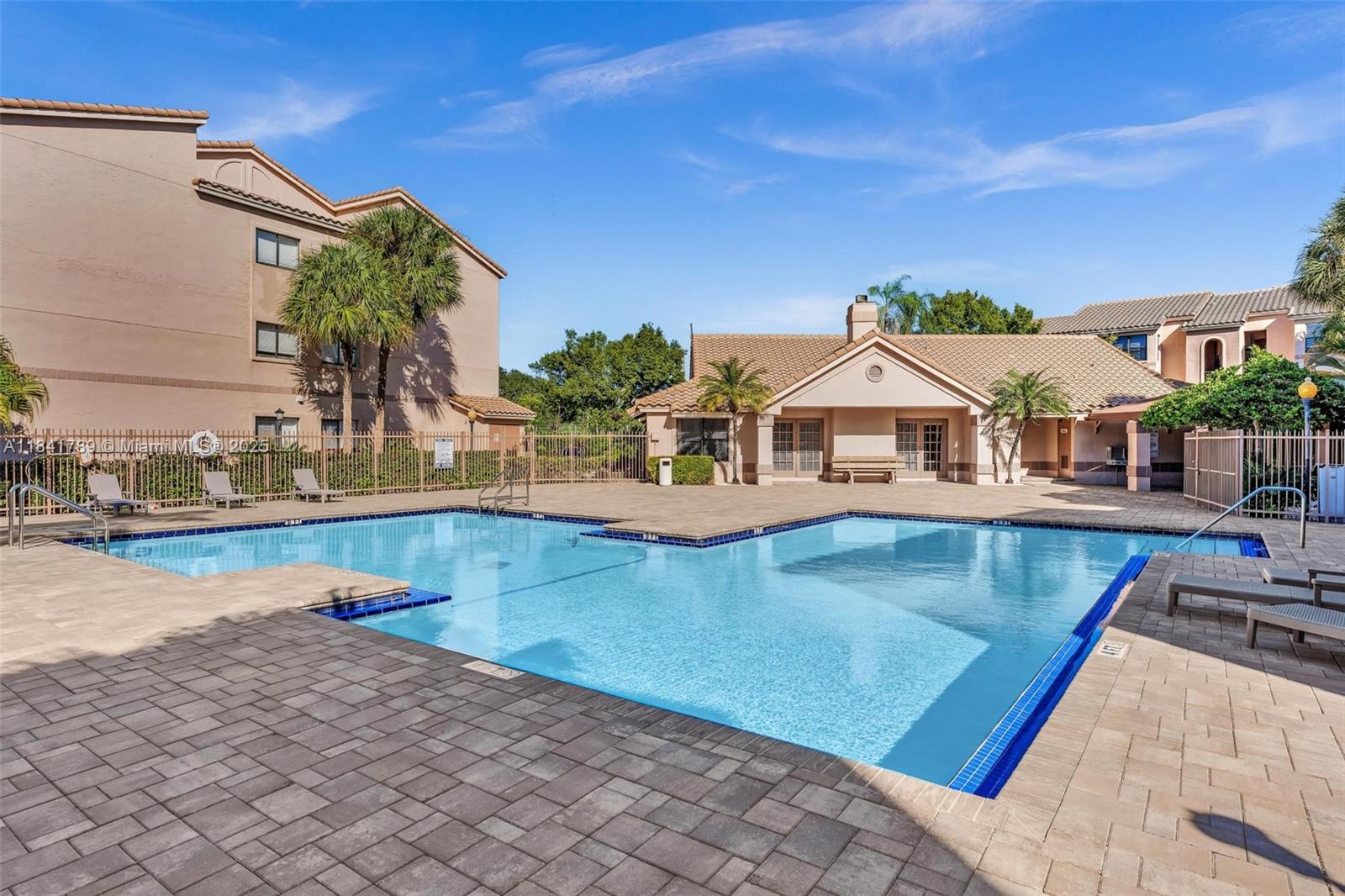 SUNDANCE AT DAVIE CONDO - Residential