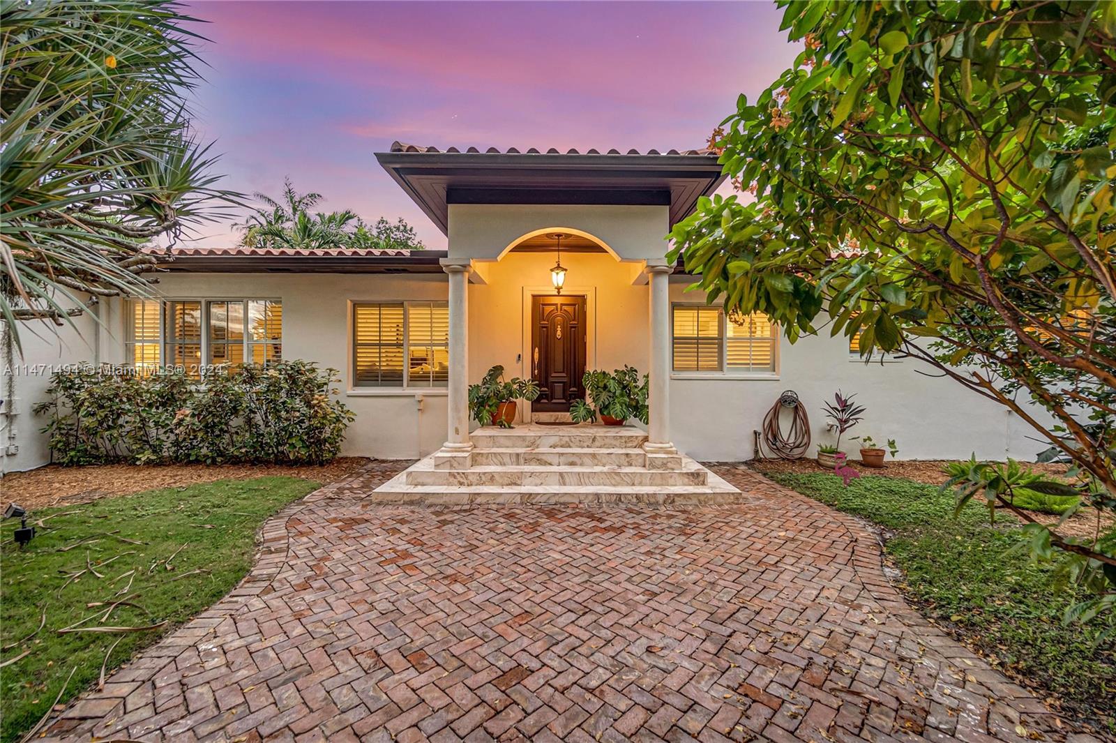 CORAL GABLES GRANADA SEC - Residential